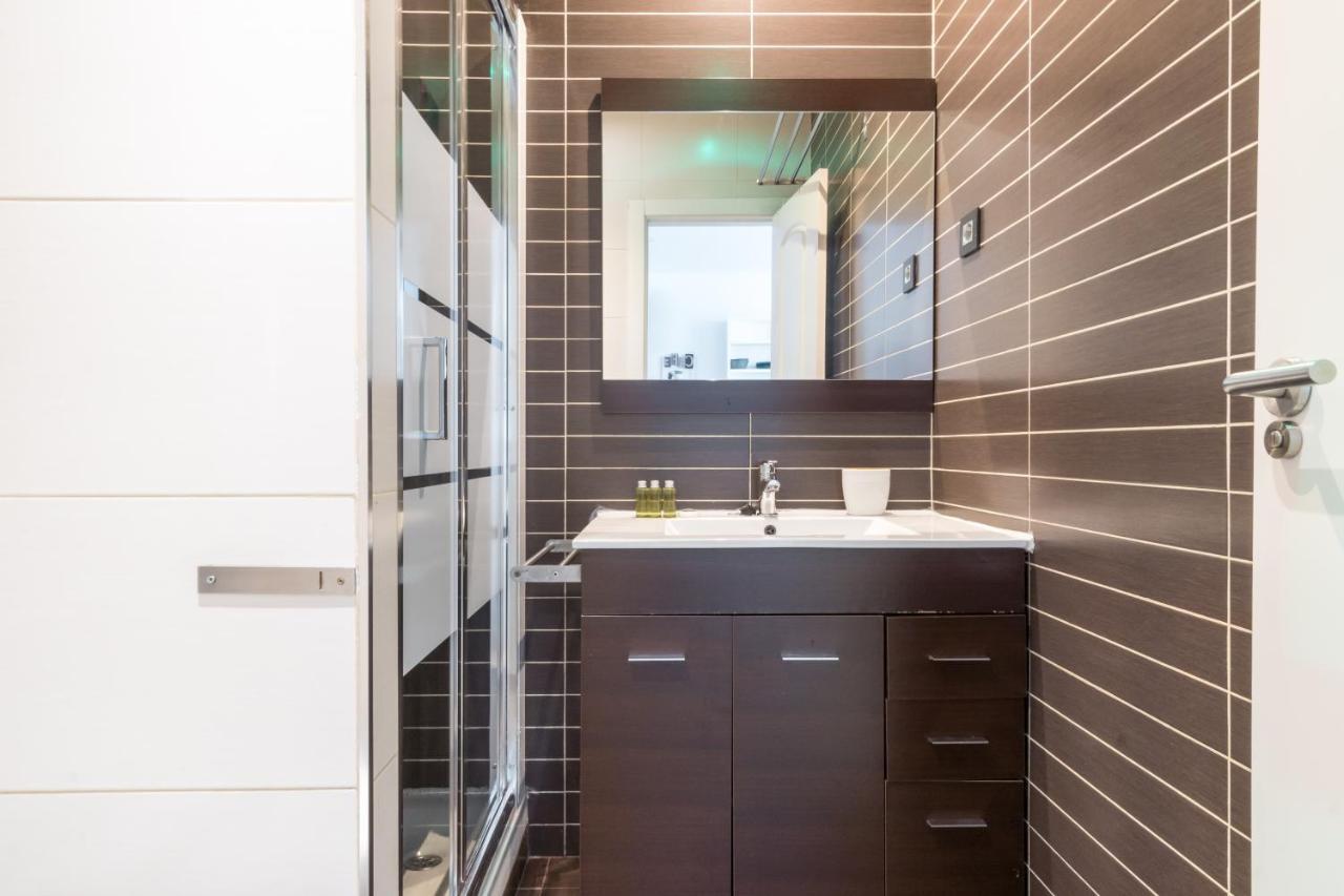 Bright Modern -1Bedroom 1Bath -Cuatro Caminos Мадрид Екстериор снимка